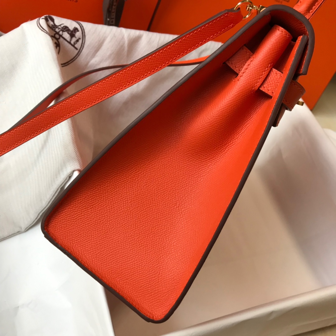 Hermes Kelly 32cm Handbag Shoulder Bag in Feu Orange Epsom Leather